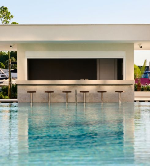 Adults Pool Bar