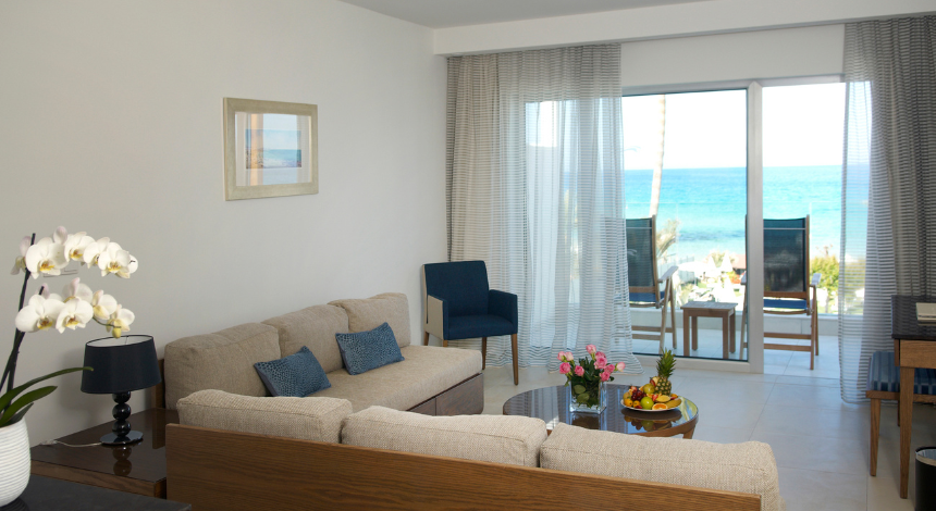 One Bedroom Suite Sea View