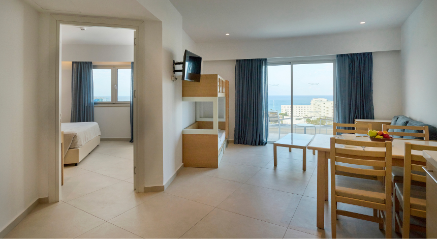 One Bedroom Suite Sea View