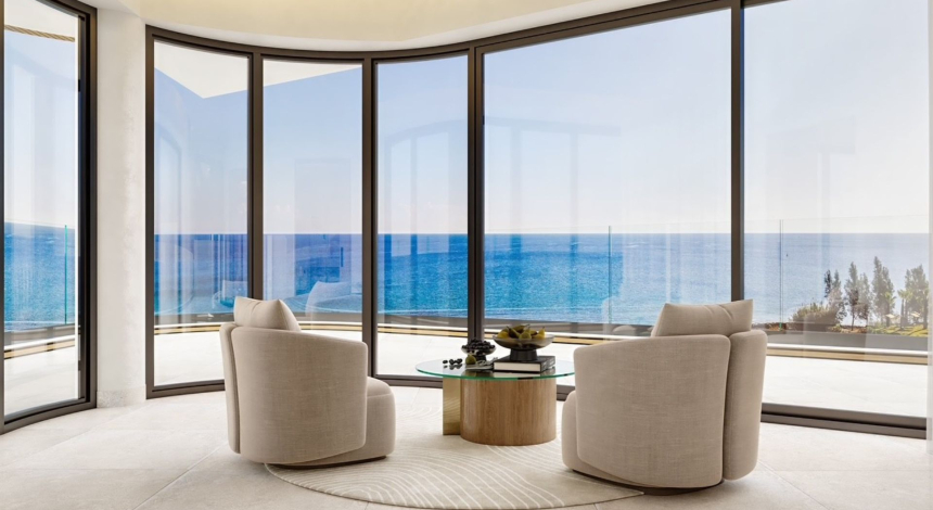 One Bedroom Suite Sea View